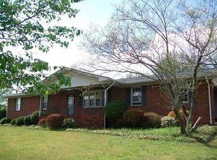 1705 E Main St, Westminster, SC 29693