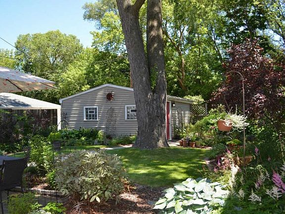 4th image of 4662 N Ironwood Ln