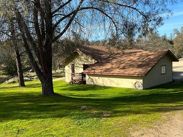 29616 Glacier Ct, Coarsegold, CA 93614