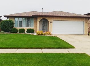 7936 W 80th St, Bridgeview, IL 60455