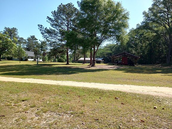 5th image of 1900 Olive Lane