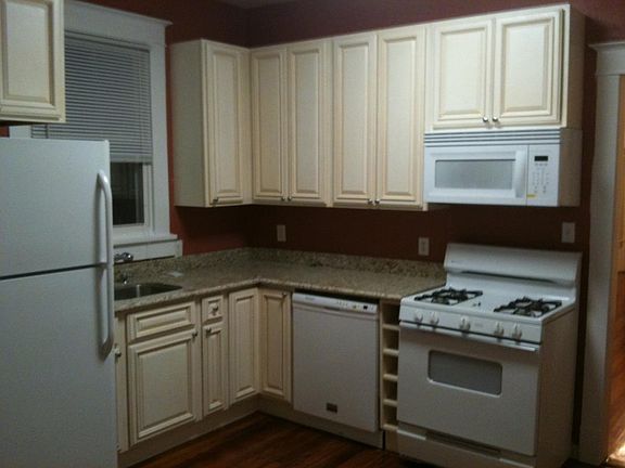 2nd image of 3172 State Street Dr