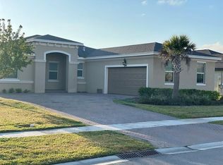 844 Bent Creek Dr, Fort Pierce, FL 34947
