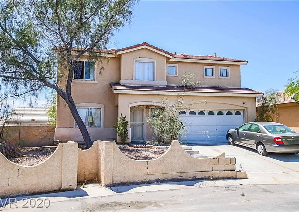 1st image of 3879 King Palm Ave