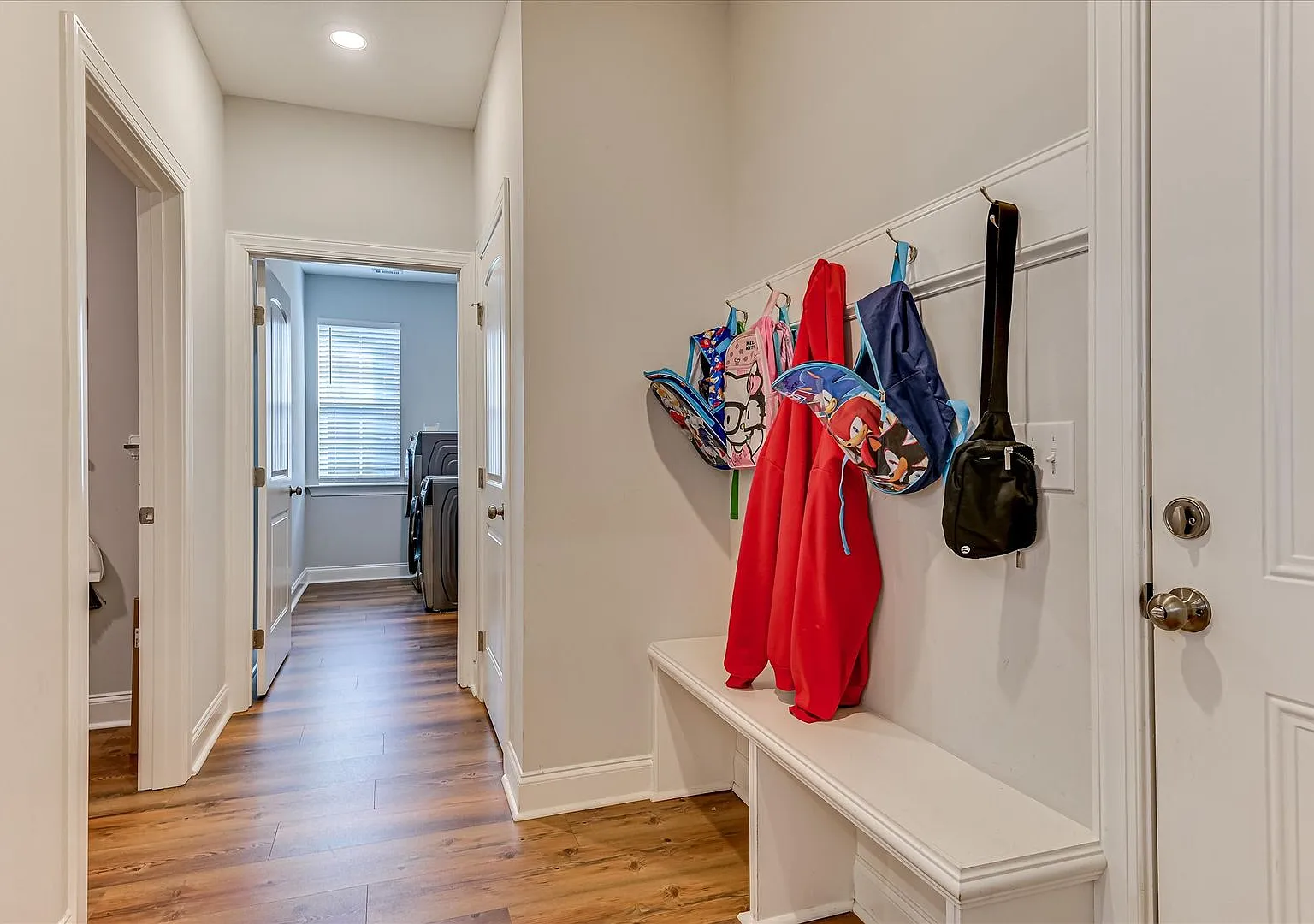 Home For Lease 4 Br 3 Bath Ranchstyle Split Floor Plan And Open Large Fenced Backyard Convenient ... — Photo 3