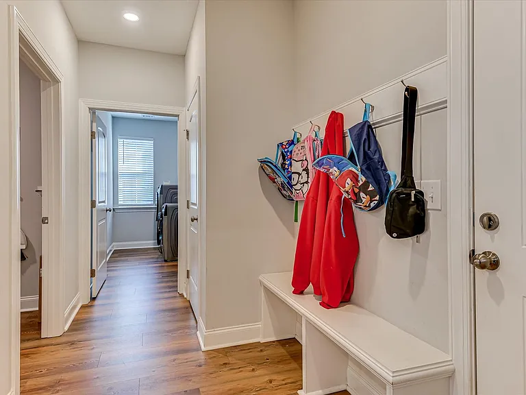 1213 Elbron Dr — Photo 3