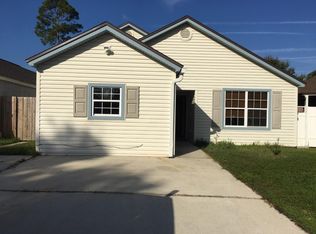 1878 Ontario Ct, Middleburg, FL 32068