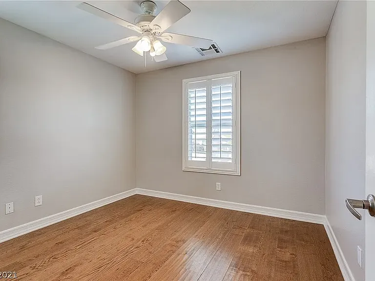 2677 Begonia Valley Ave — Photo 22