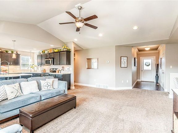 3rd image of 3385 Lucky Penny Ln
