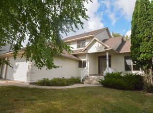 3217 Darcy Dr NE, Rochester, MN 55906