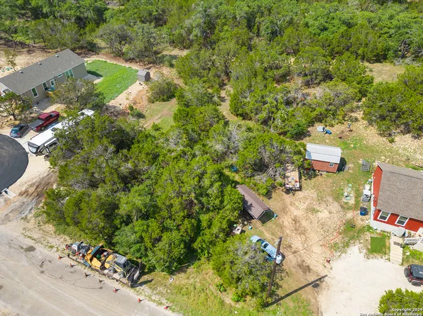 1050 Deer Run Pass LOT 175, Canyon Lake, TX 78133