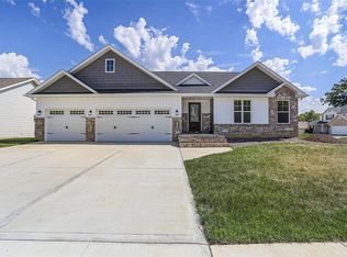 101 N Timber Ter, Troy, IL 62294