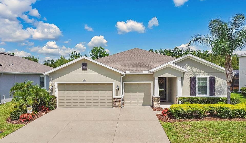 1st image of 32176 Goddard Dr