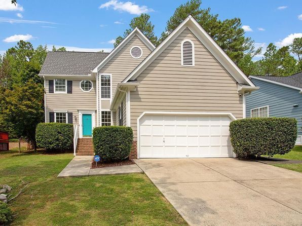 209 Trailview Dr, Cary, NC 27513