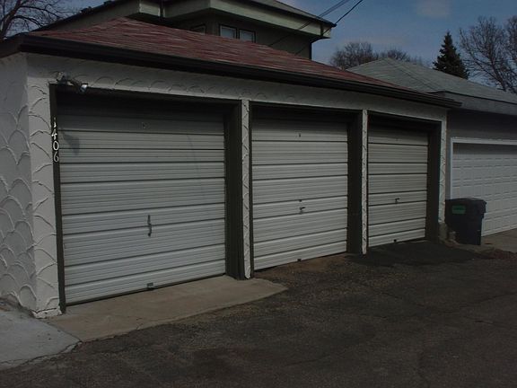5th image of 1406 Grand Ave APT 3