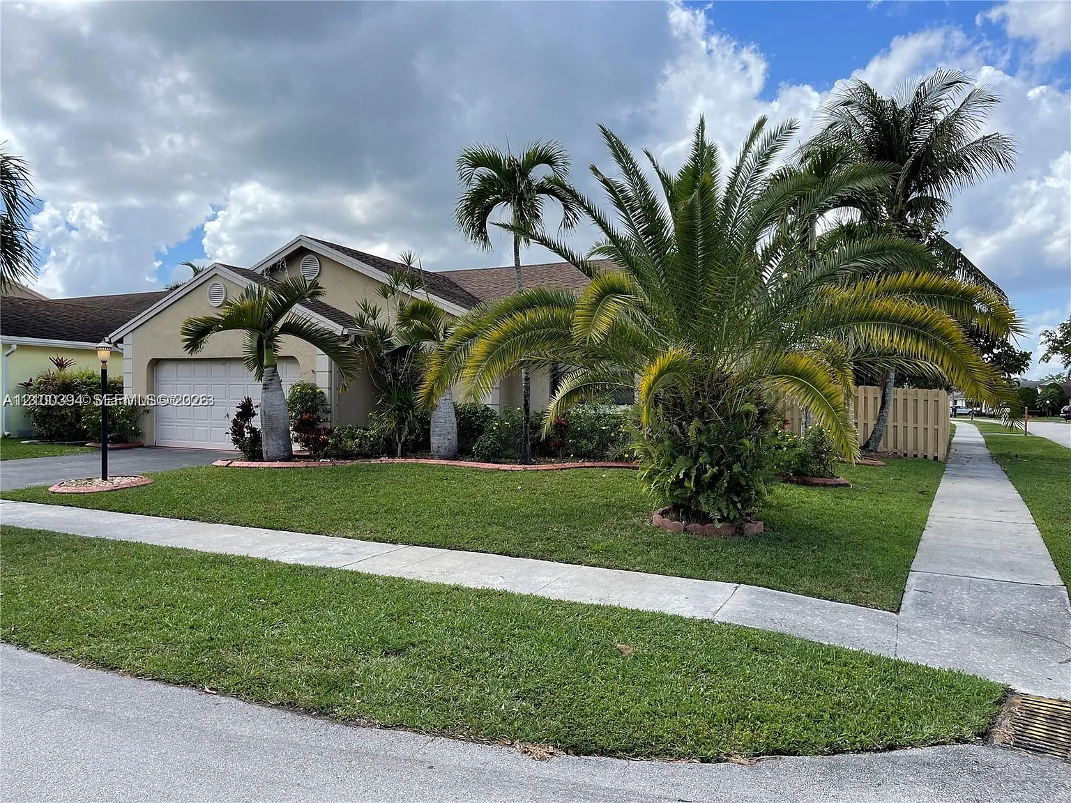 New River Estates — Photo 1