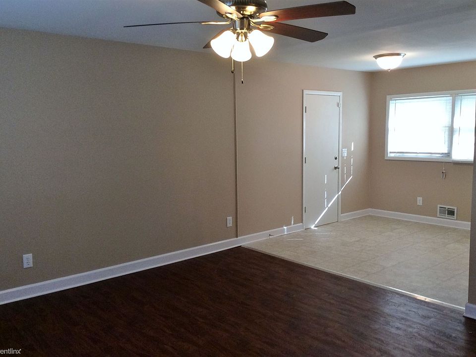 2nd image of 4339 Sheppard Dr