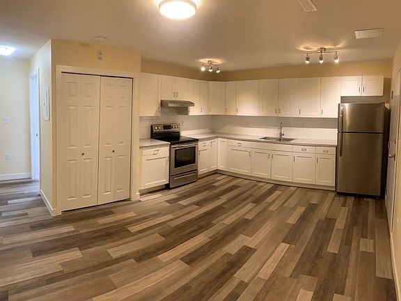 Kitchen / Dining / Living