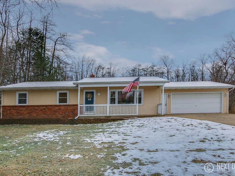 1st image of 4364 Meadow Ln
