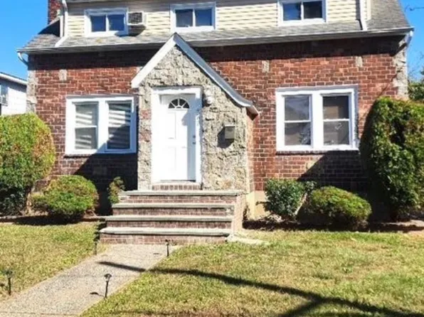 363 Clarendon Rd, Uniondale, NY 11553