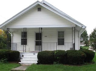 488 S High St, Roanoke, IN 46783