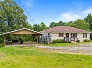 1066 Brown Cir, Valley, AL 36854