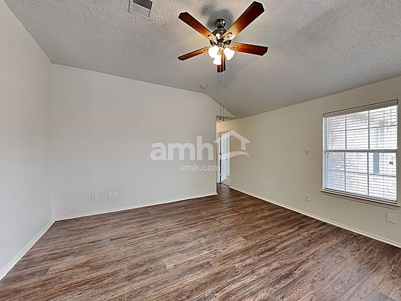 5th image of 1317 Forbes Dr