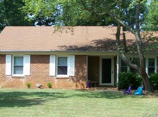 1712 Old Towne Ct, Charlotte, NC 28217