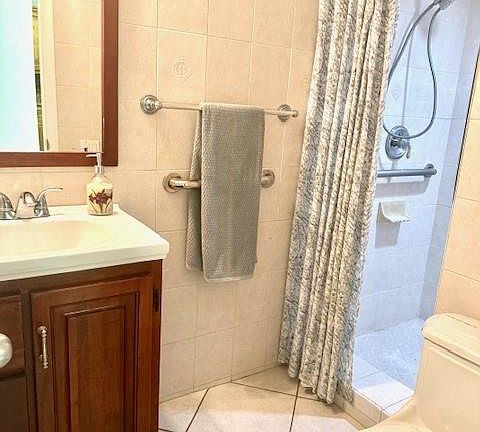 5th image of 9091 Lime Bay Boulevard #109