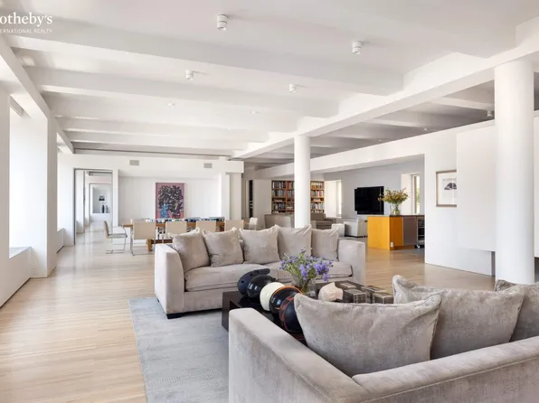 227 West 17th Street image 20 of 23