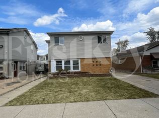 7825 S Knox Ave, Chicago, IL