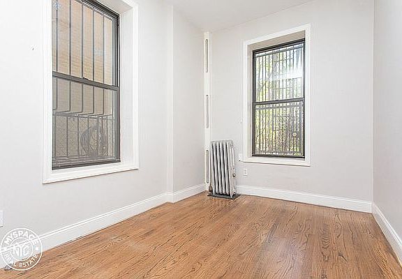 5th image of 748 Franklin Ave #1