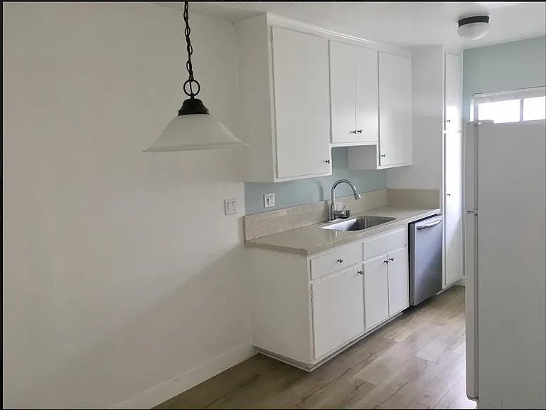 414 California Ave #2 — Photo 5