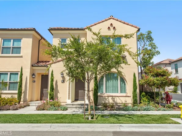 152 Sunnyside, Irvine, CA 92618