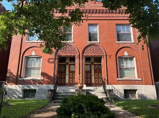 2304 Russell Blvd #1E, Saint Louis, MO 63104