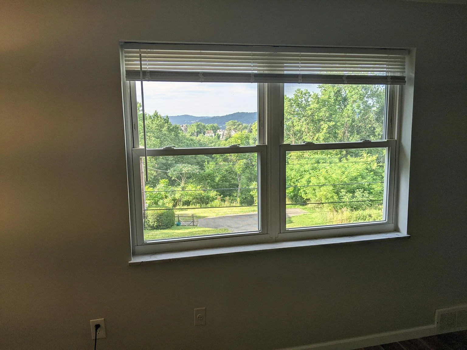 2 bed, 940 sqft, $1,050 — Photo 4