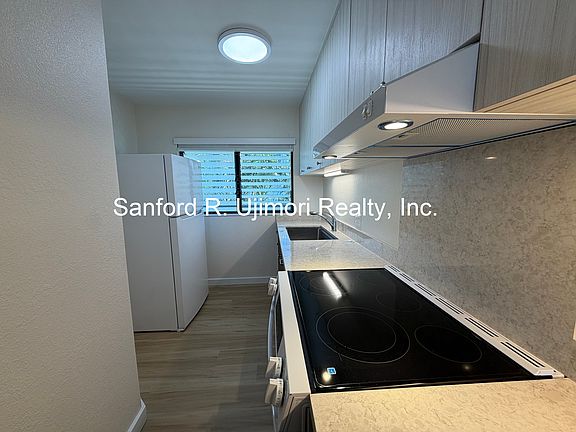 5th image of 98-650 Moanalua Loop APT 241