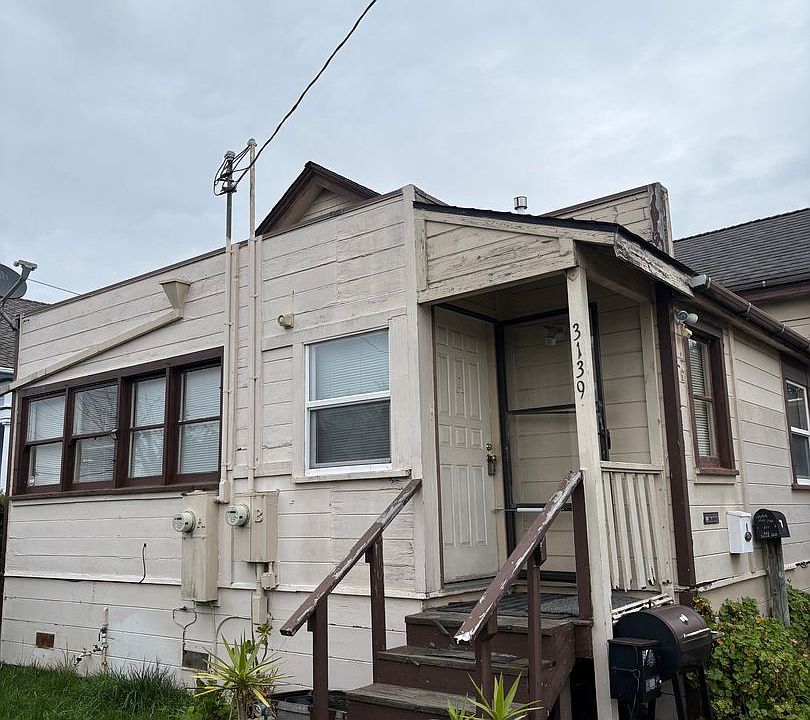 1st image of 3139 California St