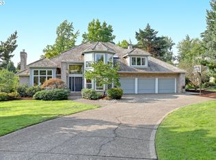 2715 NW Linmere Dr, Portland, OR 97229