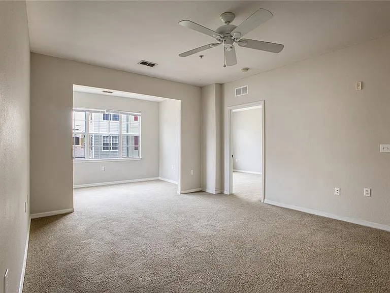 8225 Claire Ann Dr #203 — Photo 8