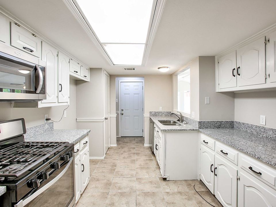 1st image of 7303 Foxwick Ln