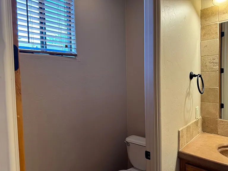 1717 N Baxter Dr — Photo 43