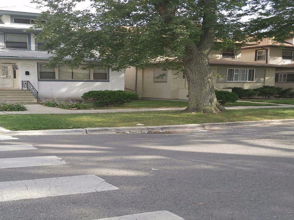 2nd image of 1159 N Lorel Ave