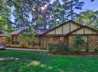 1625 Pine Oak Dr, Conroe, TX 77304