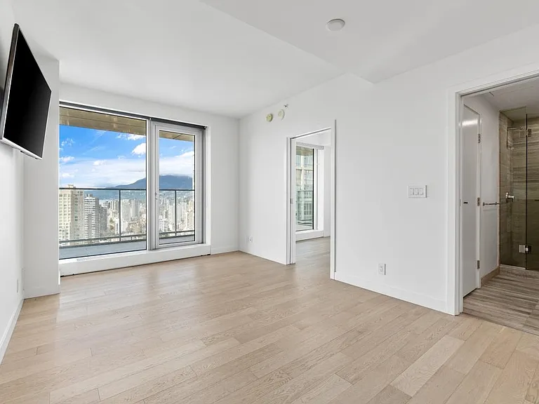 1480 Howe St #3105 — Photo 11