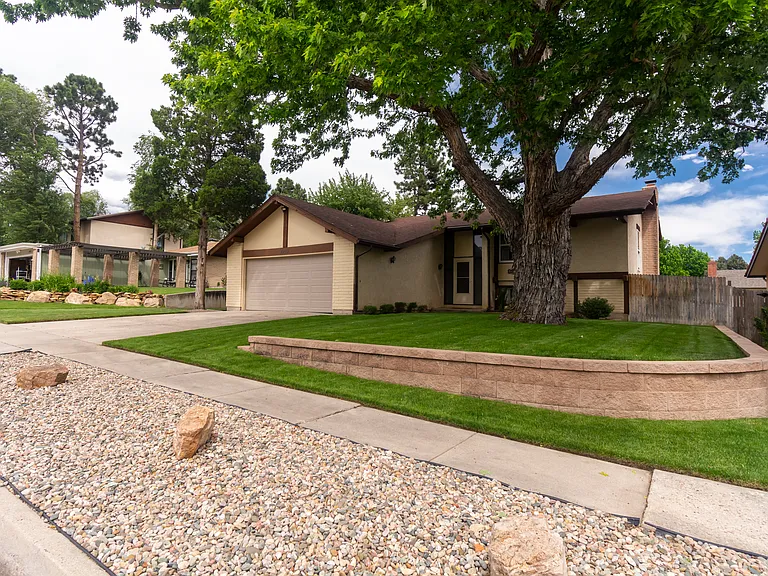 2933 Nevermind Ln — Photo 42