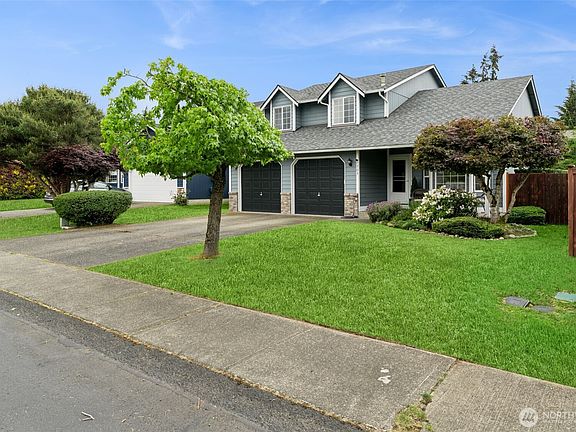 2nd image of 7703 194th Street Ct E