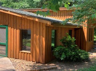 4643 Bear Cove Rd, Catawba, NC 28609