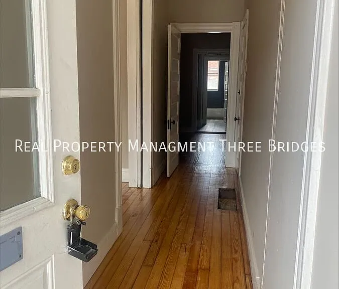 2622 Accomac St #1F — Photo 5
