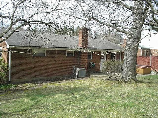 2nd image of 2504 Autumnwood Dr